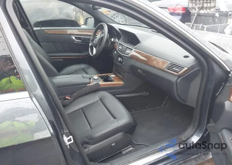 2012 Mercedes-Benz E 350 4Matic z USA, uszkodzony, nr VIN WDDHF8JB4CA636067